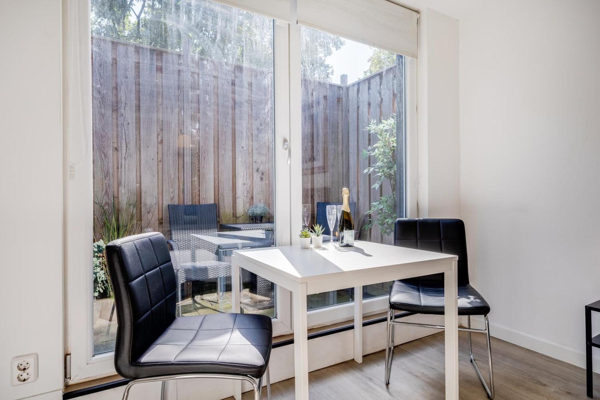 Luxe Wellness Apartment Apeldoorn With Jacuzzi And Sauna מראה חיצוני תמונה